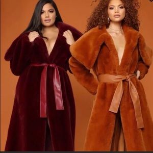 Faux Fur caramel full length coat Sz S NWT LOVELY